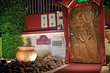 Desert Paradise Resort - Gay Men'S Resort Палм Спринг Екстериор снимка